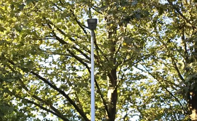 Rénovation de l'éclairage extérieur pour le parking et les chemins d'accès du centre commercial “Belle-Île” à Liège, Belgique